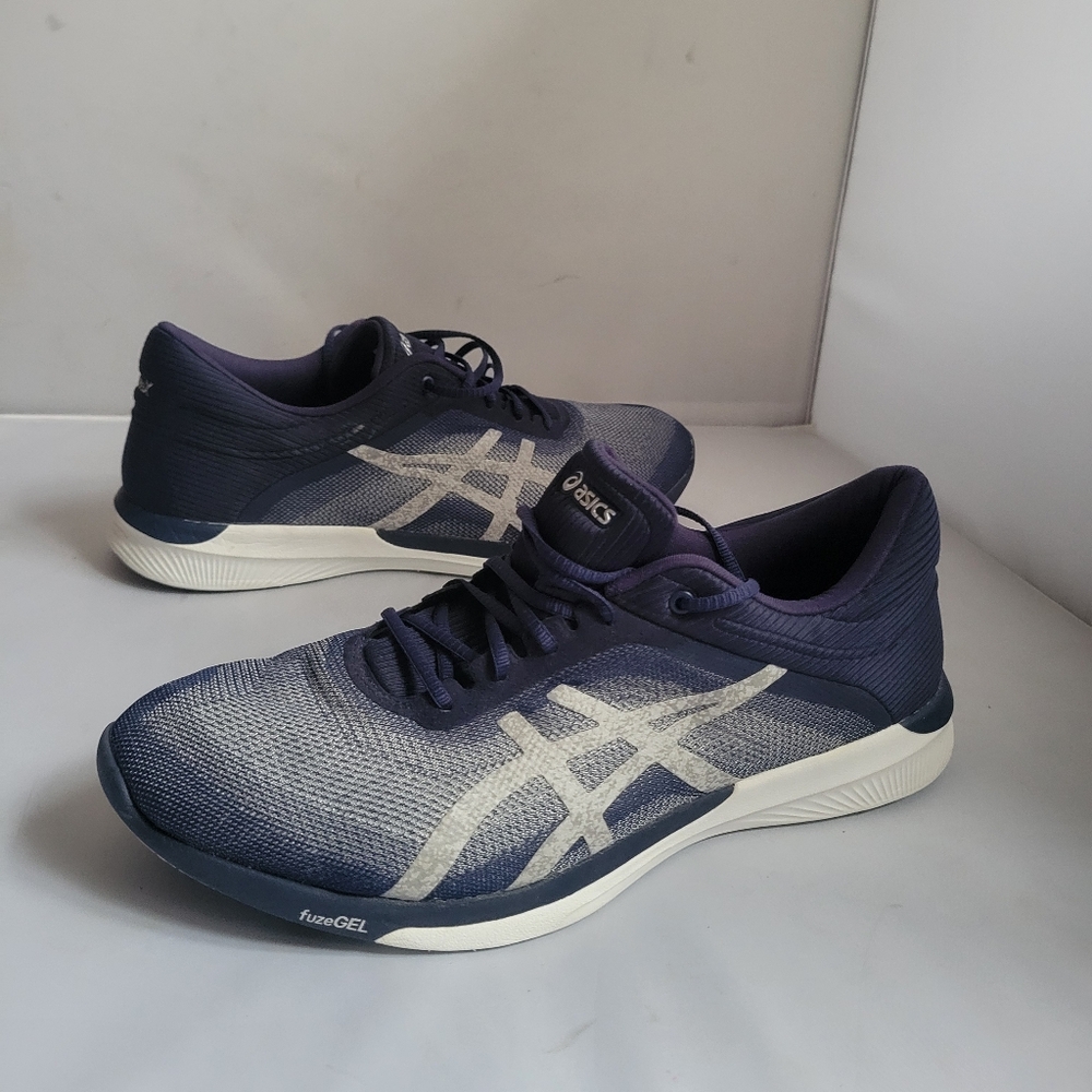 Size 10.5 Mens ASICS Fuzex Rush Blue